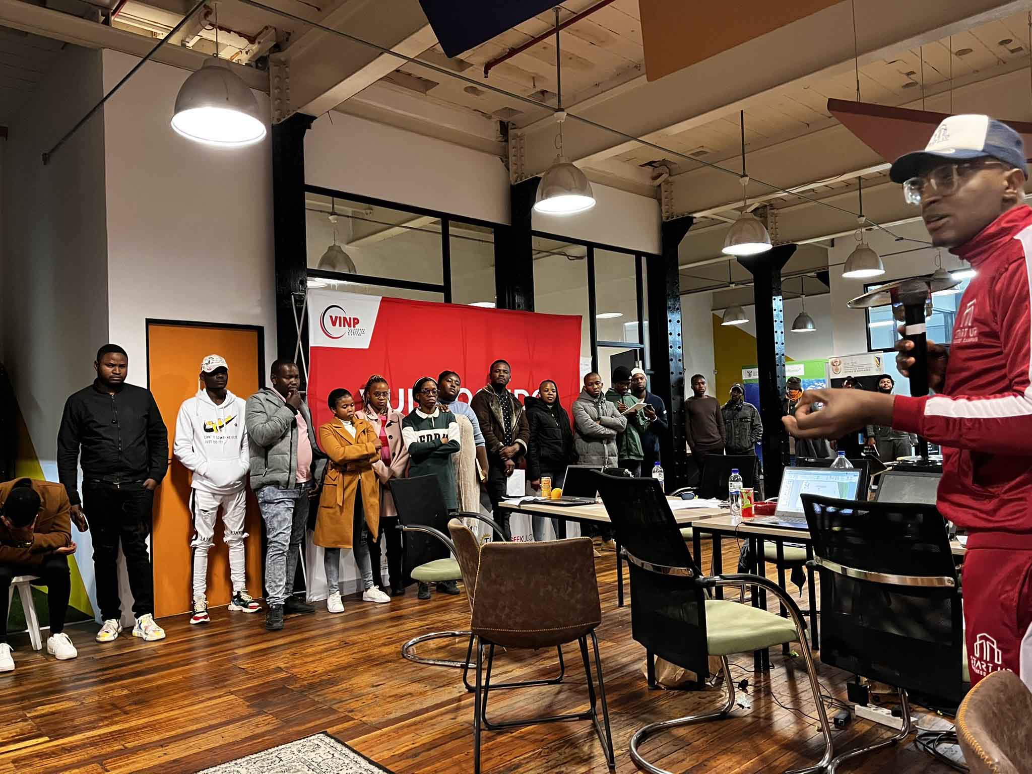 A facilitator addresses participants at the Vuligqondo Digital Lab